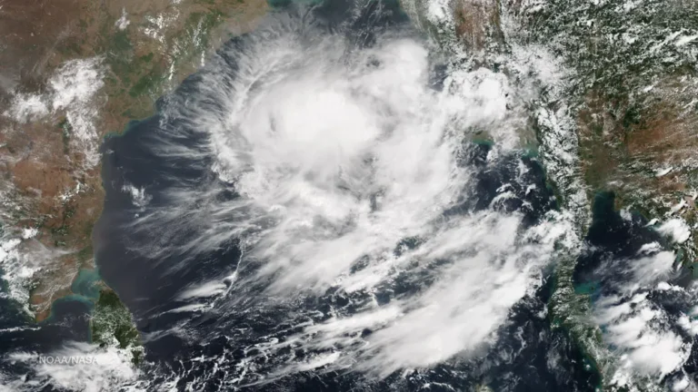 Chennai Weather Update Cyclone Fengal: Satellite image of Cyclone Fengal's position over the Bay of Bengal with storm clouds covering parts of Tamil Nadu